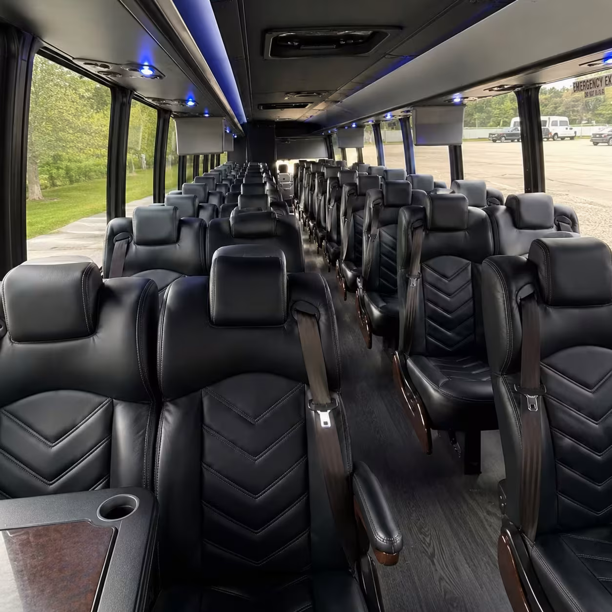 quincy minibus rentals for retreats team events and client dinners