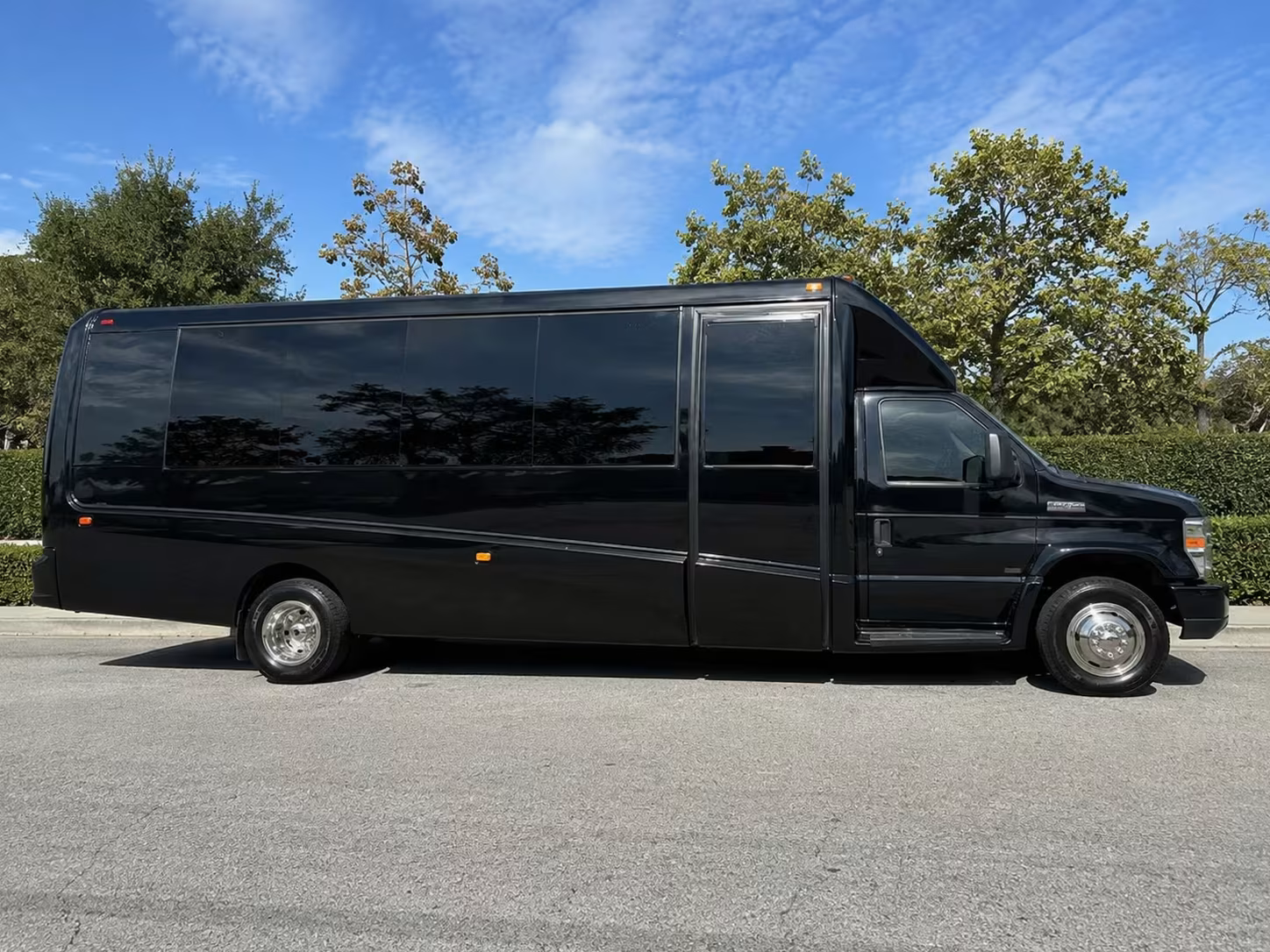 youth group and vacation bible school minibus rentals in quincy